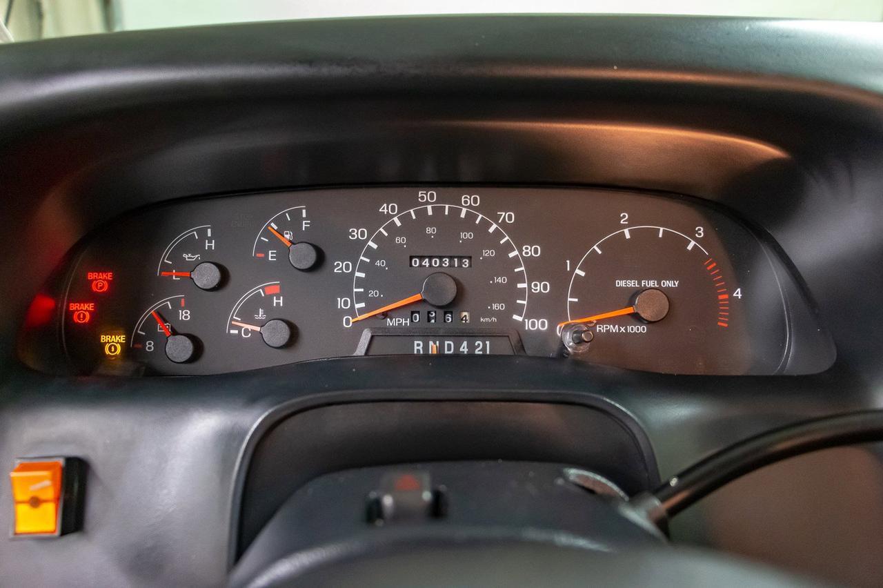 2004 Ford F-650 4x2 Reg Cab XL Proloader DRW Diesel Red Deer AB