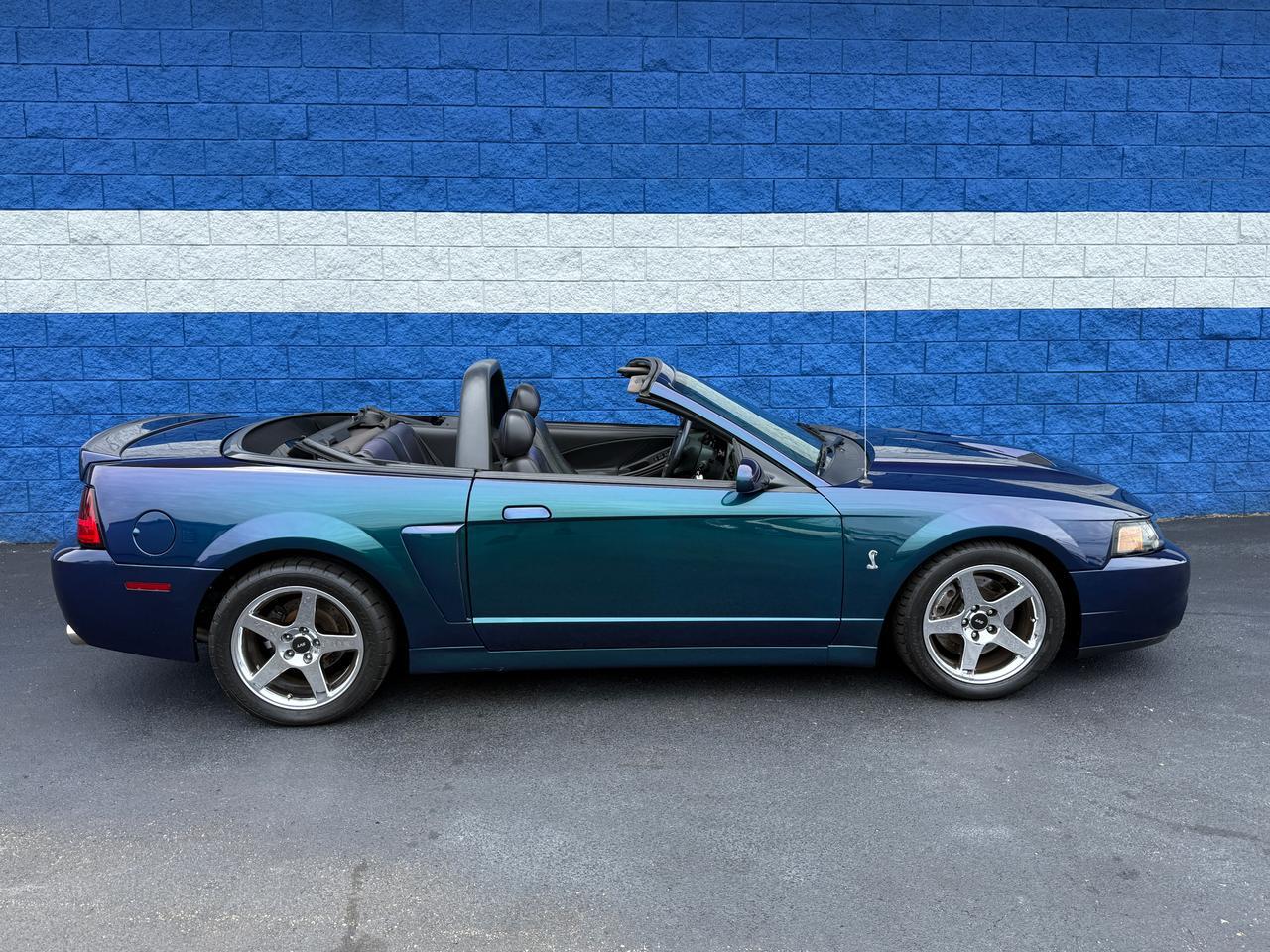 2004 Ford Mustang Cobra
