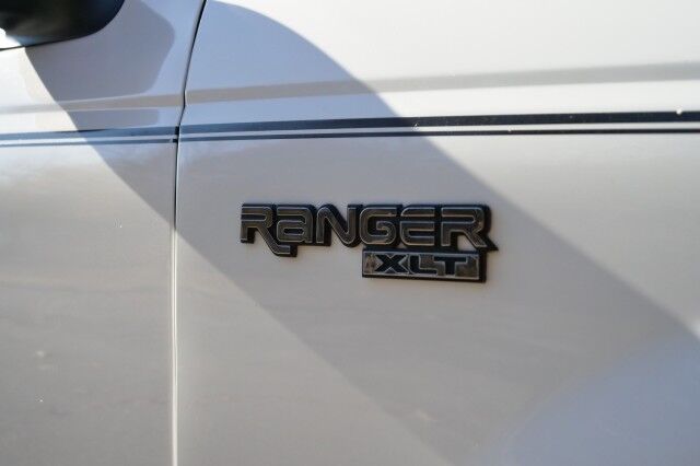 2004 Ford Ranger XLT / 4.0L V6 / Power Locks & Windows! High Point NC