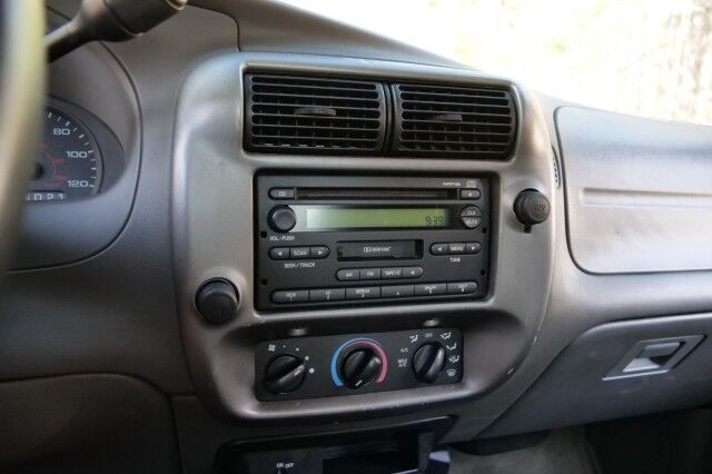 2004 Ford Ranger XLT / 4.0L V6 / Power Locks & Windows! High Point NC