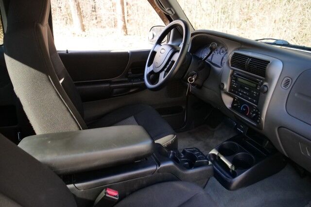 2004 Ford Ranger XLT / 4.0L V6 / Power Locks & Windows! High Point NC