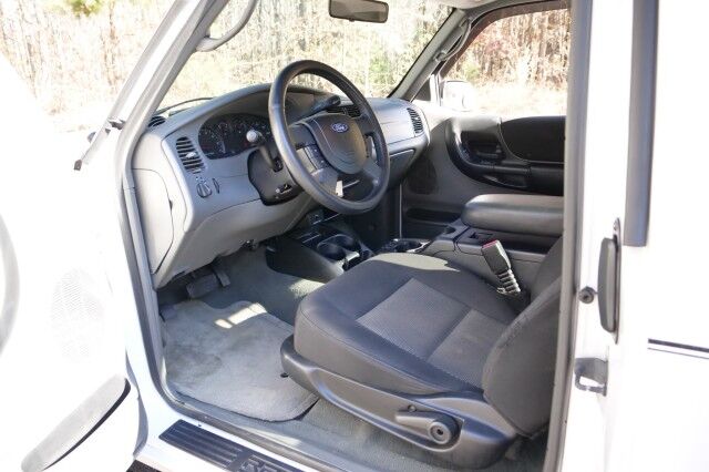 2004 Ford Ranger XLT / 4.0L V6 / Power Locks & Windows! High Point NC