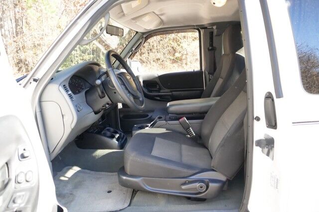 2004 Ford Ranger XLT / 4.0L V6 / Power Locks & Windows! High Point NC