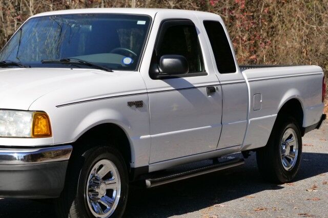 2004 Ford Ranger XLT / 4.0L V6 / Power Locks & Windows! High Point NC