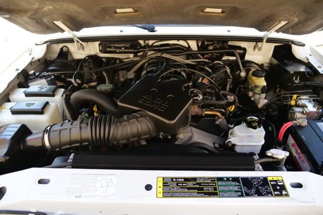 2004 Ford Ranger XLT / 4.0L V6 / Power Locks & Windows! High Point NC