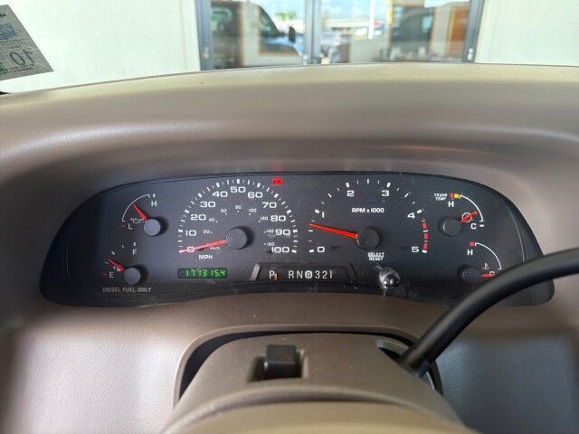 2004 Ford Super Duty F-250 Crew Cab Lariat Studded Lafayette LA