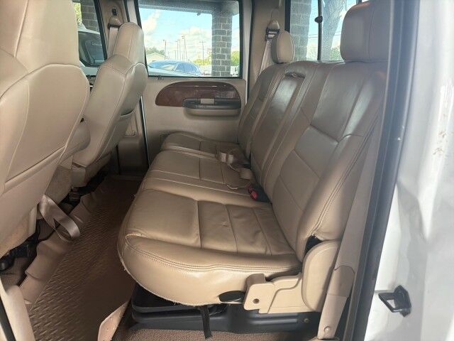 2004 Ford Super Duty F-250 Crew Cab Lariat Studded Lafayette LA