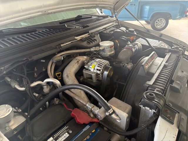 2004 Ford Super Duty F-250 Crew Cab Lariat Studded Lafayette LA