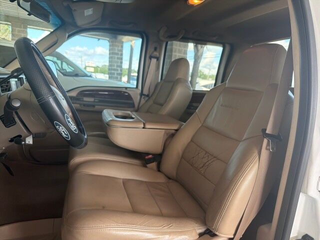 2004 Ford Super Duty F-250 Lariat Studded Lafayette LA