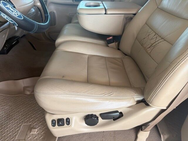 2004 Ford Super Duty F-250 Lariat Studded Lafayette LA