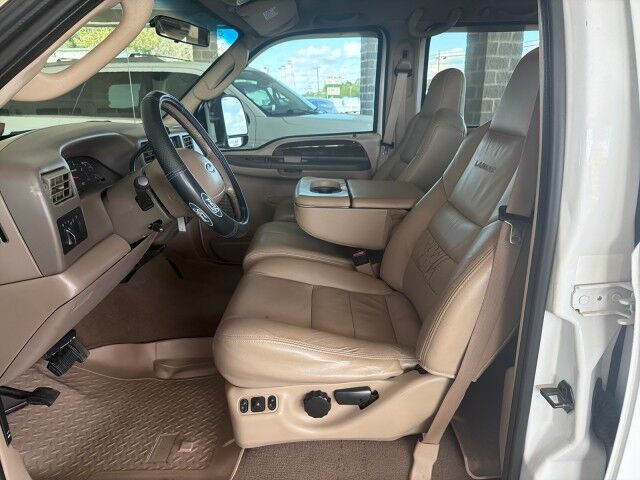 2004 Ford Super Duty F-250 Lariat Studded Lafayette LA