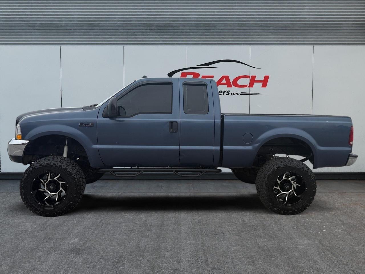 2004 Ford Super Duty F-250 XLT, BACKUP CAMERA, STEERING WHEEL CONTROLS, TAILGATE STEP, RUNNING BOARDS, TOW PACKAGE, POWER MIRRORS, ALL WEATHER FLOOR MATS, AUX, ADJUSTABLE PETALS, OLD BUT COULD BE NEW TO YOU! Norfolk VA