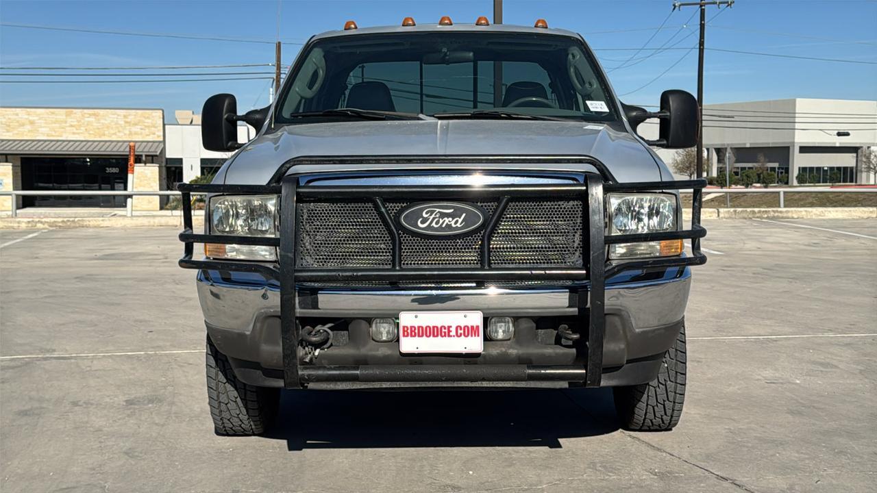 2004 Ford Super Duty F-350 DRW