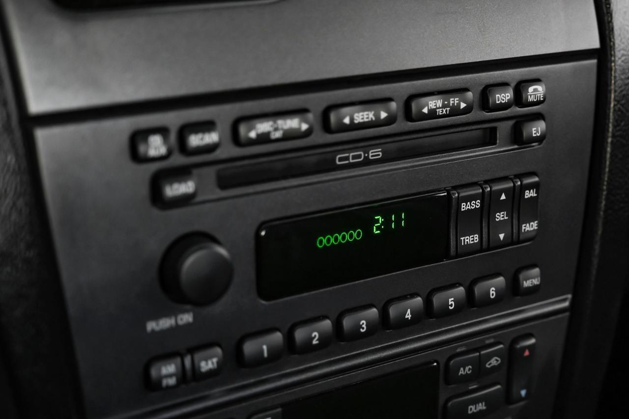 2004 Ford Thunderbird DELUXE AUTOMATIC LEATHER SEATS LEATHER STEERING WHEEL CRUISE CONTROL ALLOY Carrollton TX