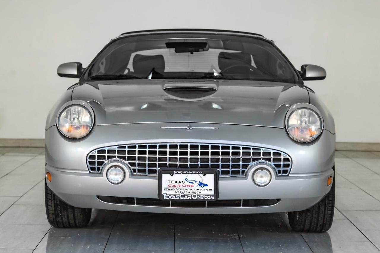 2004 Ford Thunderbird DELUXE AUTOMATIC LEATHER SEATS LEATHER STEERING WHEEL CRUISE CONTROL ALLOY Carrollton TX