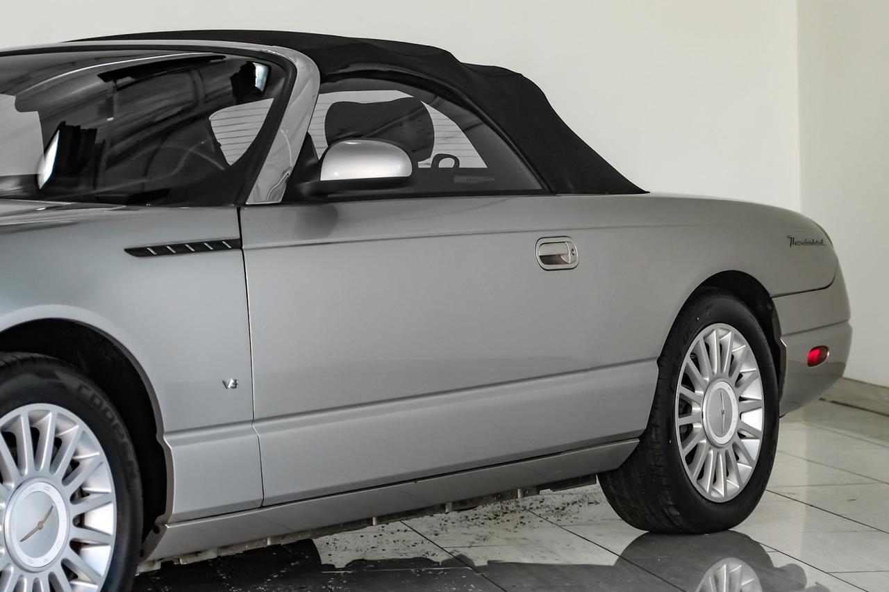 2004 Ford Thunderbird DELUXE AUTOMATIC LEATHER SEATS LEATHER STEERING WHEEL CRUISE CONTROL ALLOY Carrollton TX