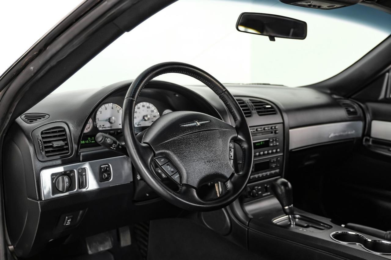 2004 Ford Thunderbird DELUXE AUTOMATIC LEATHER SEATS LEATHER STEERING WHEEL CRUISE CONTROL ALLOY Carrollton TX