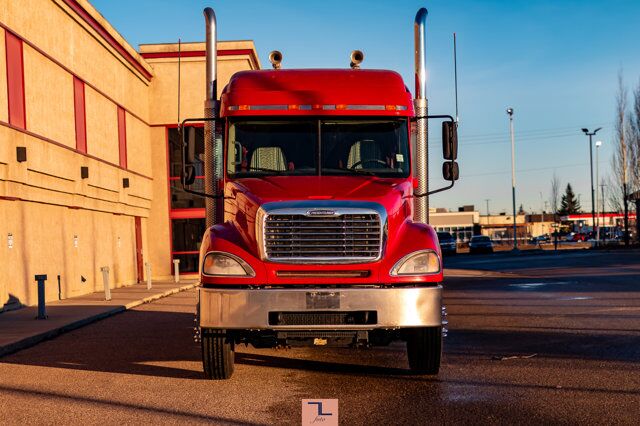 2004 Freightliner Columbia Tractor Sleeper Red Deer AB