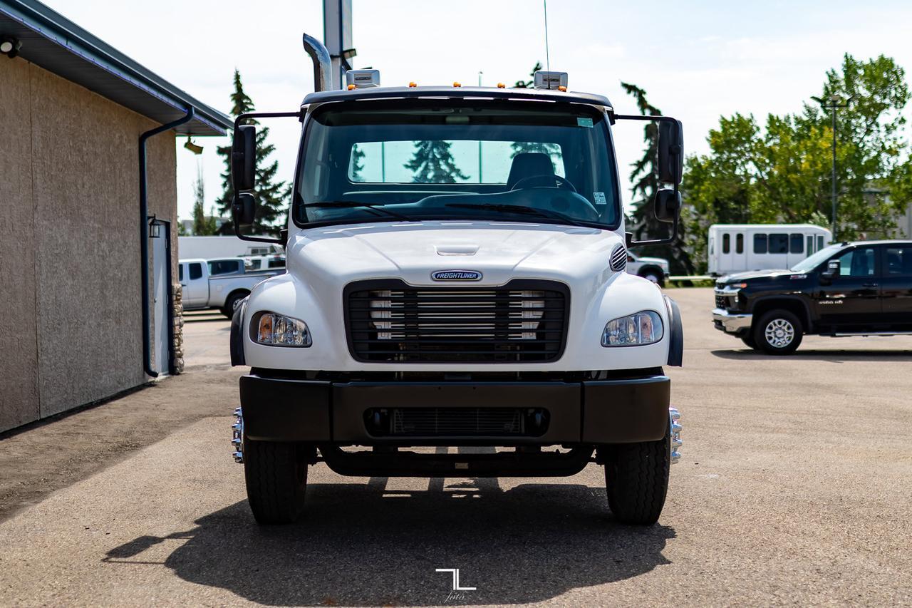 2004 Freightliner M2 106 Daycab Tractor Cab & Chassis Red Deer AB