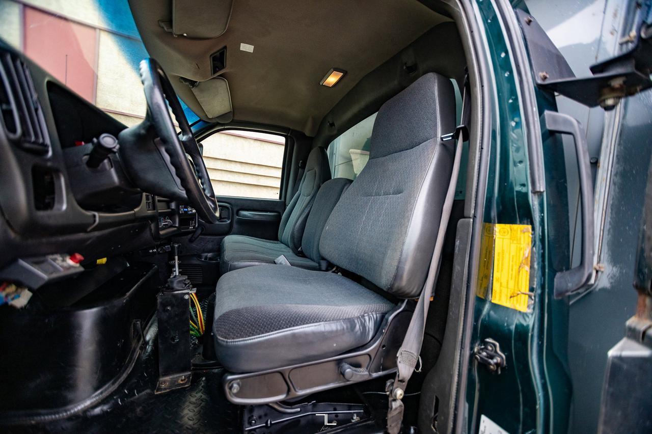 2004 GMC C7500 Dump Truck Diesel Red Deer AB