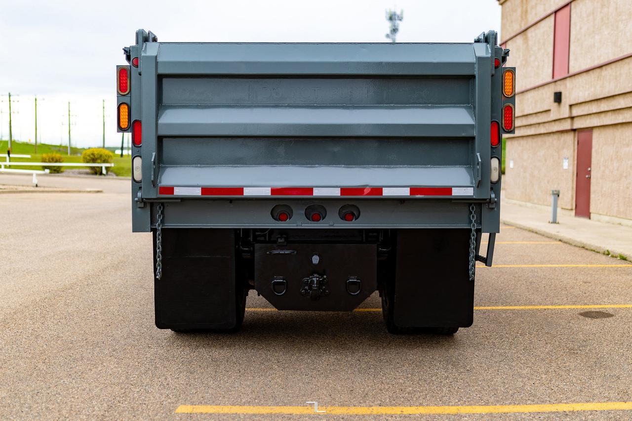 2004 GMC C7500 Dump Truck Diesel Red Deer AB