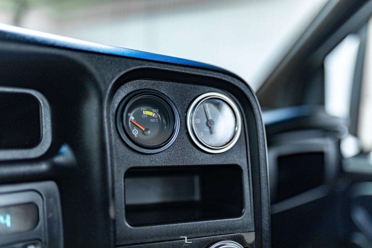 2004 GMC C7500 Topkick Reg Cab 12 Ft Dump Box Red Deer AB