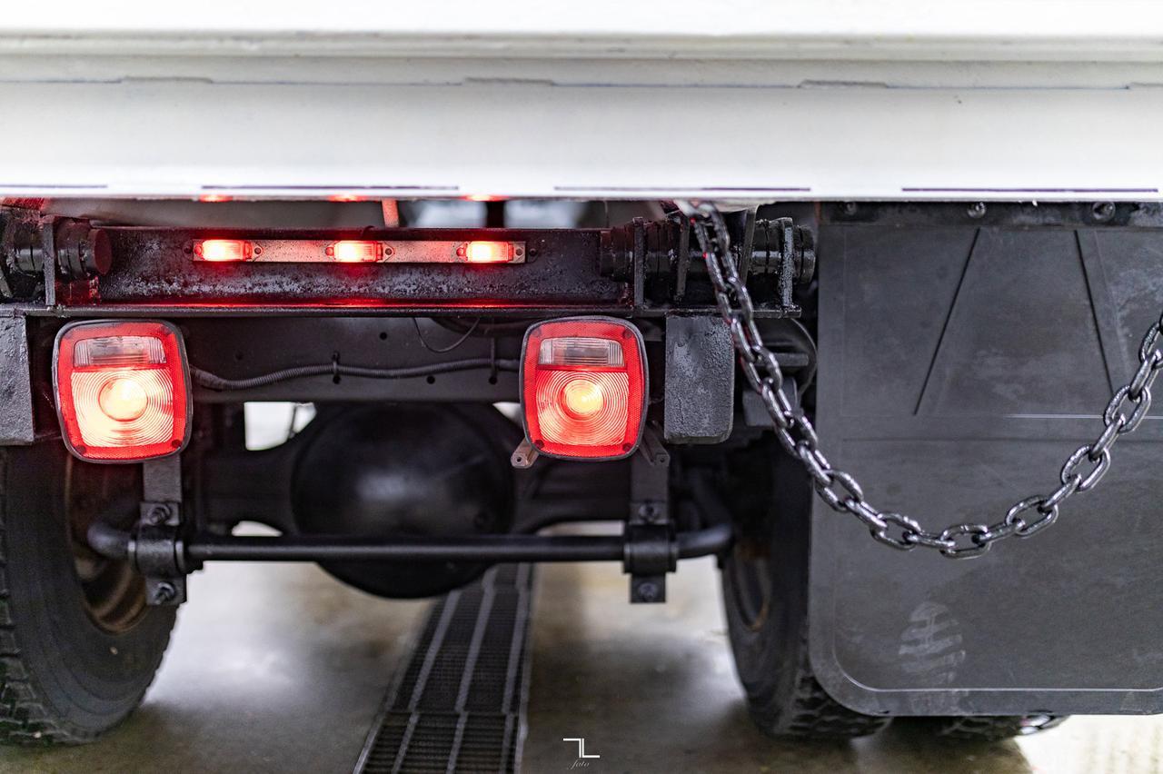 2004 GMC C7500 Topkick Reg Cab 12 Ft Dump Box Red Deer AB