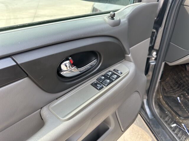 2004 GMC Envoy SLE Watertown SD