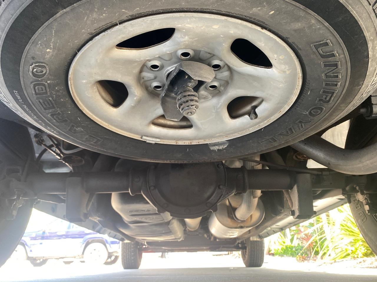 2004 GMC Savana Cargo Van 1 OWNER FL Pompano Beach FL