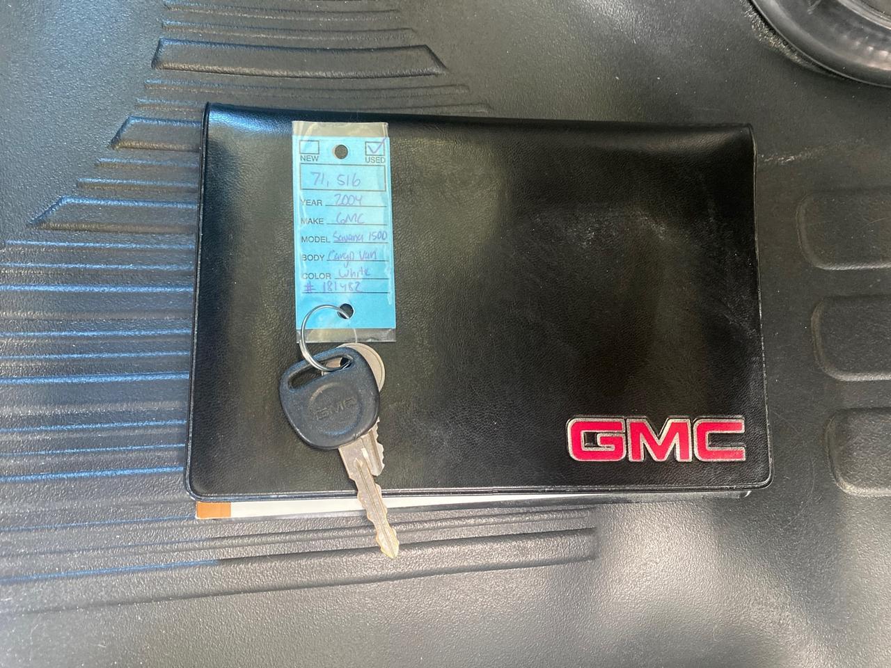 2004 GMC Savana Cargo Van 1 OWNER FL Pompano Beach FL