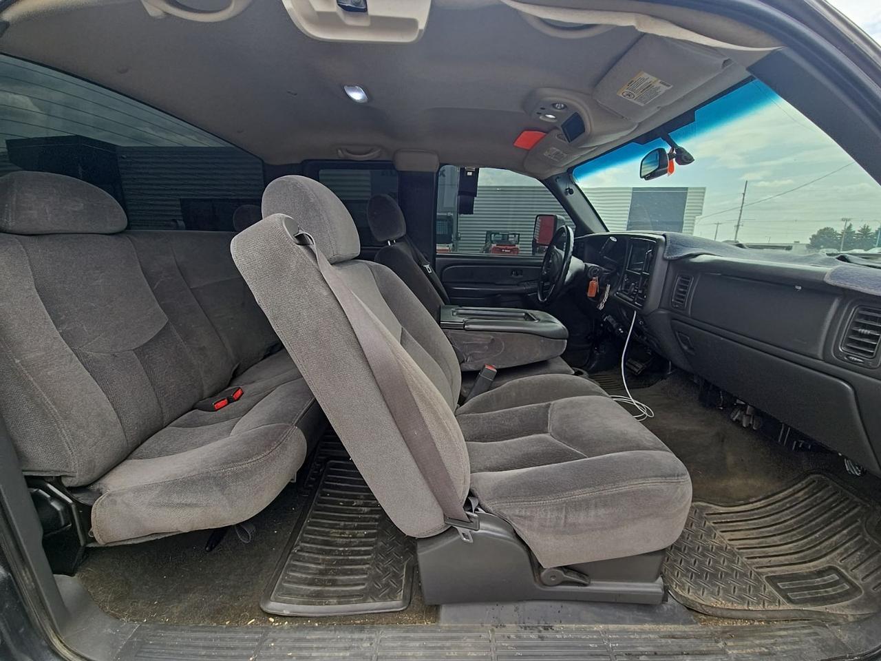 2004 GMC Sierra 2500HD SLE Watertown SD