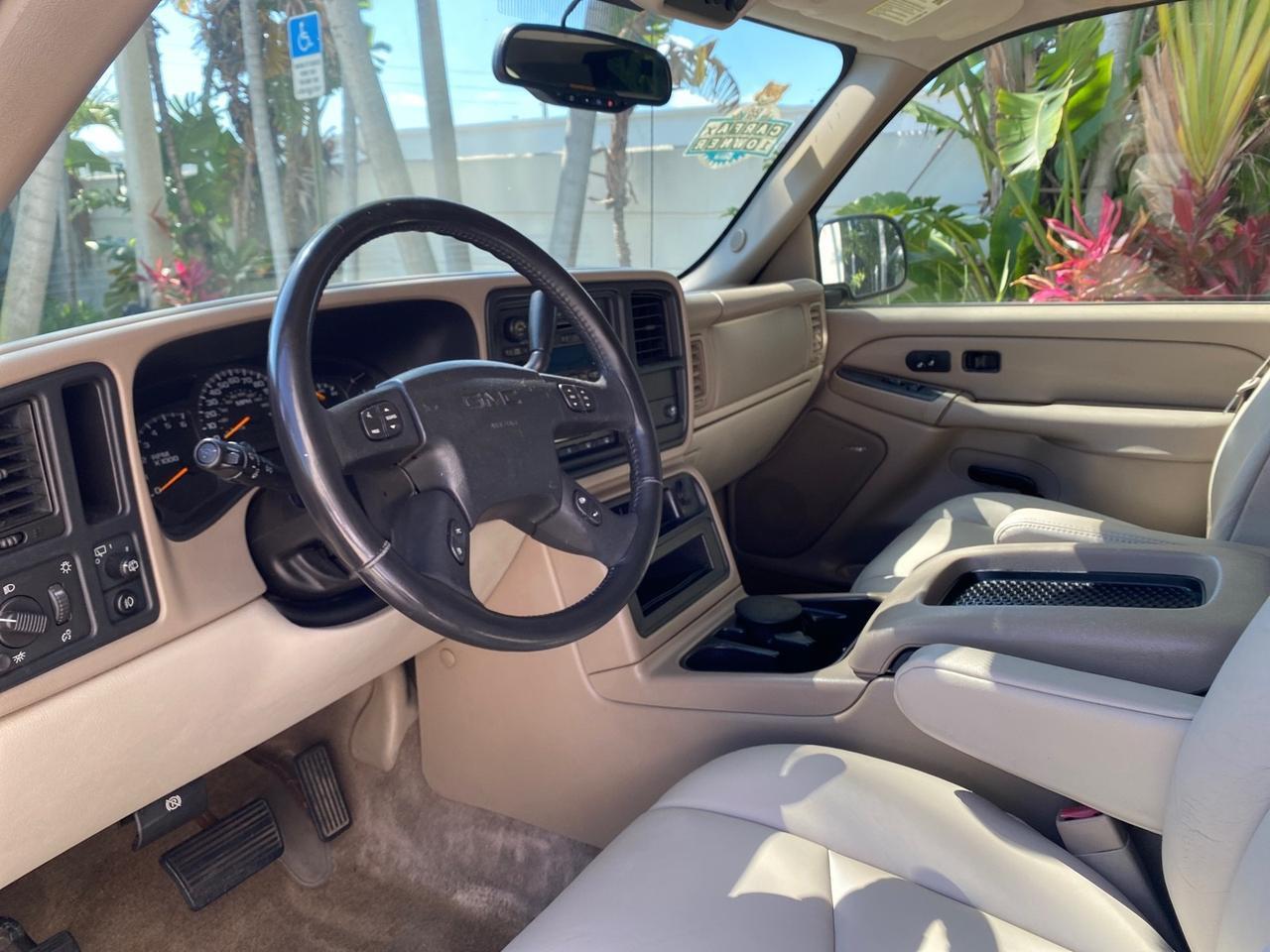 2004 GMC Yukon XL SLE 1 OWNER LEATHER SUNROOF Pompano Beach FL