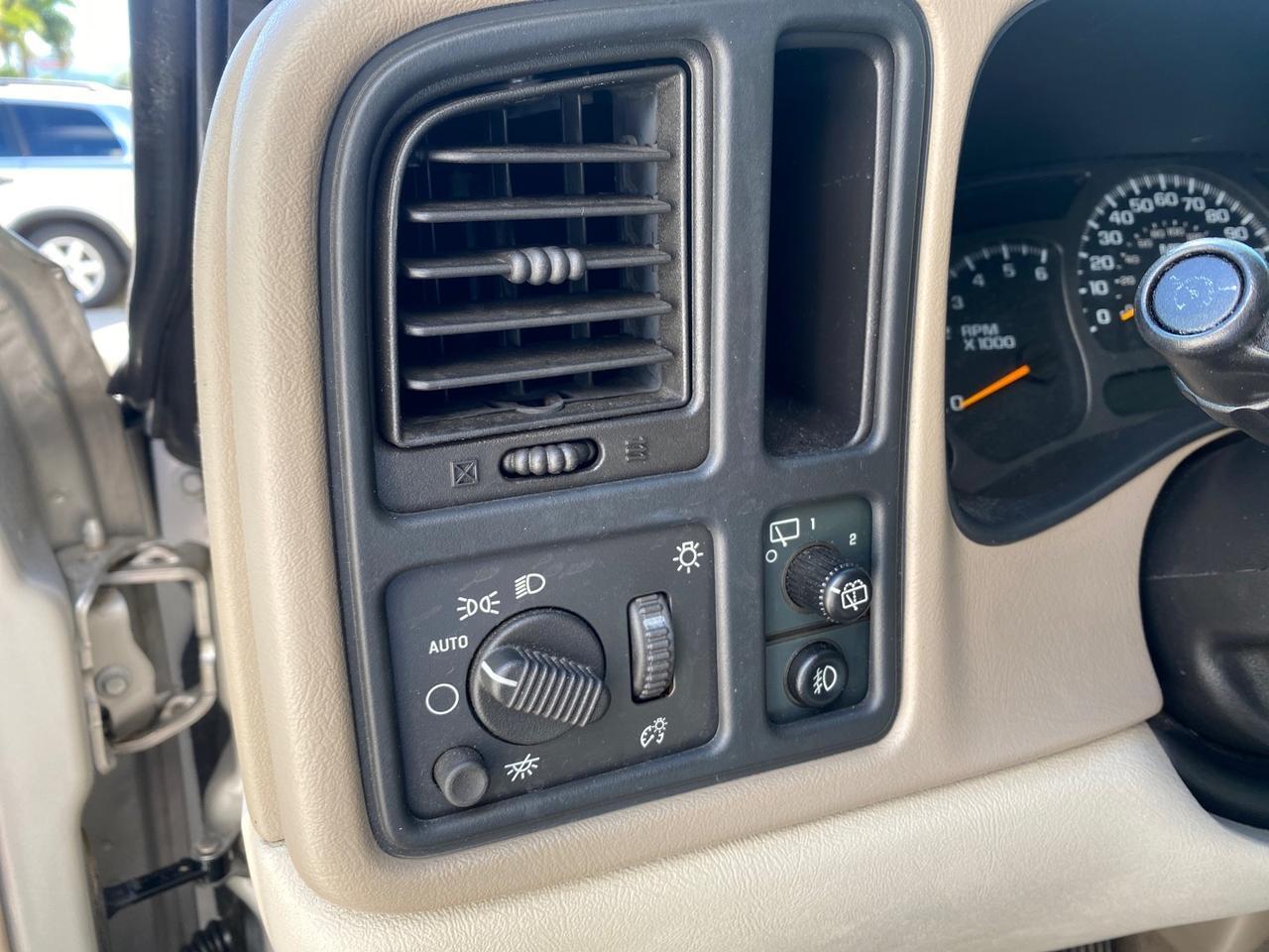 2004 GMC Yukon XL SLE 1 OWNER LEATHER SUNROOF Pompano Beach FL