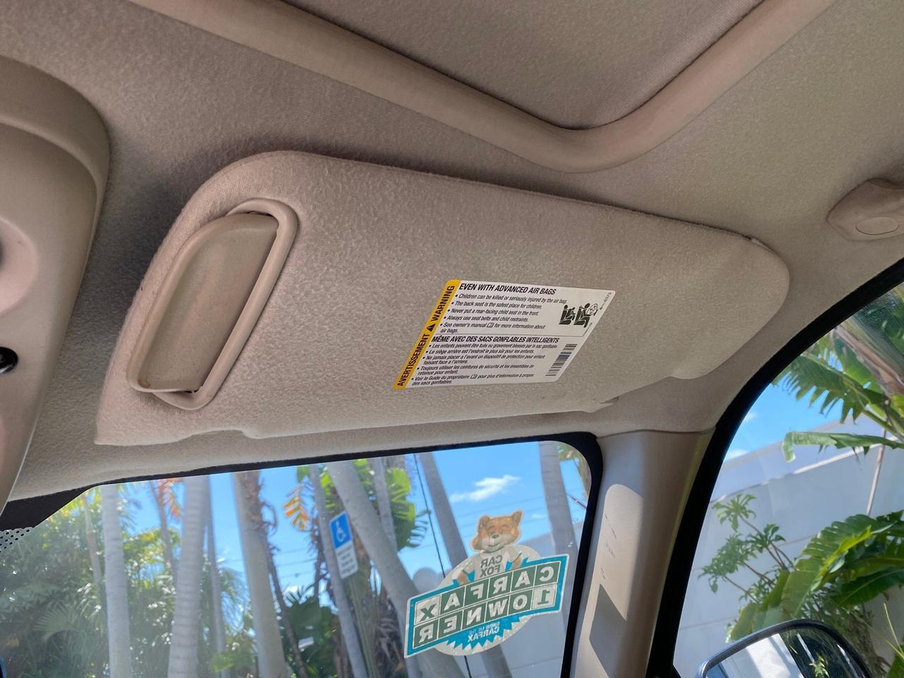 2004 GMC Yukon XL SLE 1 OWNER LEATHER SUNROOF Pompano Beach FL