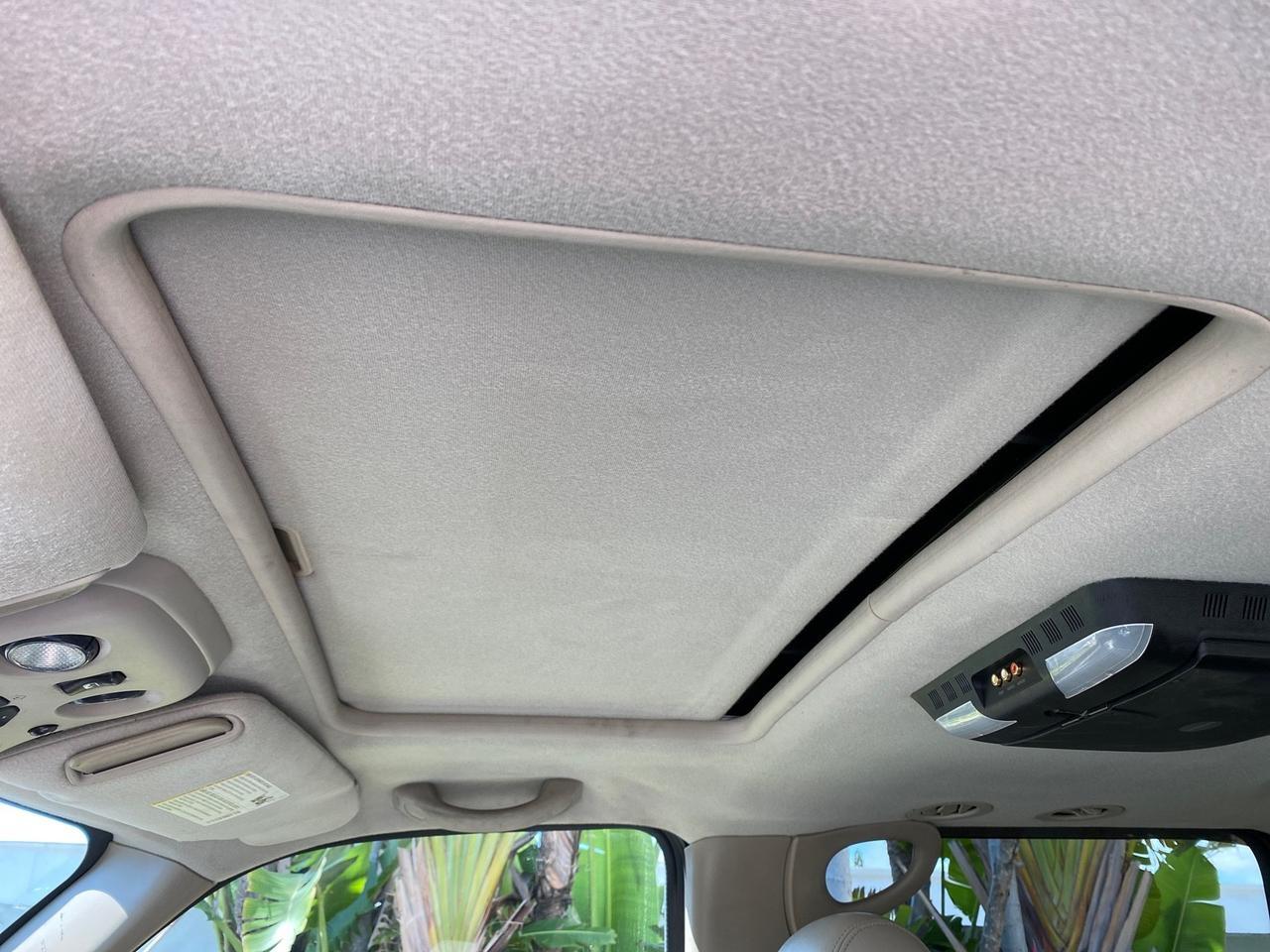 2004 GMC Yukon XL SLE 1 OWNER LEATHER SUNROOF Pompano Beach FL