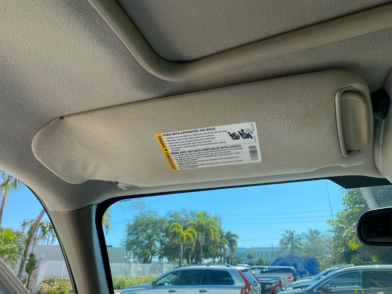 2004 GMC Yukon XL SLE 1 OWNER LEATHER SUNROOF Pompano Beach FL