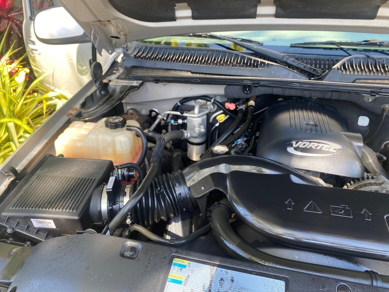 2004 GMC Yukon XL SLE 1 OWNER LEATHER SUNROOF Pompano Beach FL