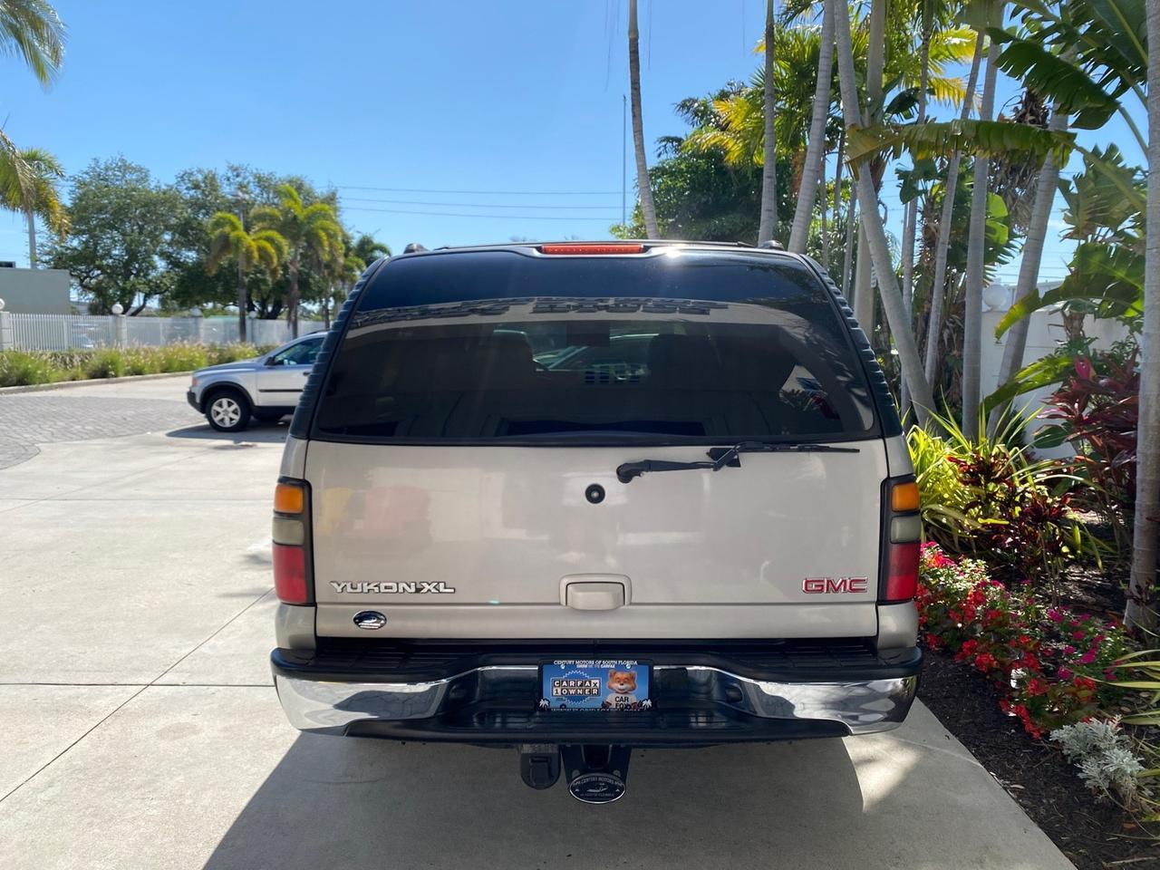 2004 GMC Yukon XL SLE 1 OWNER LEATHER SUNROOF Pompano Beach FL