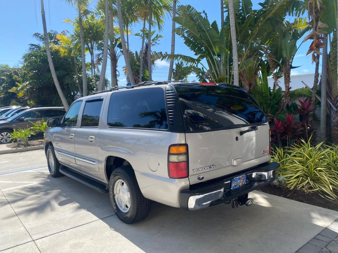2004 GMC Yukon XL SLE 1 OWNER LEATHER SUNROOF Pompano Beach FL