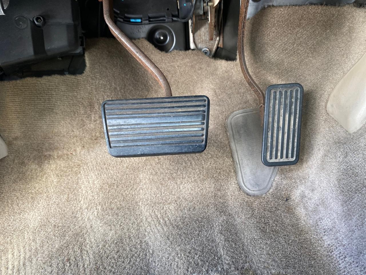 2004 GMC Yukon XL SLE 1 OWNER LEATHER SUNROOF Pompano Beach FL