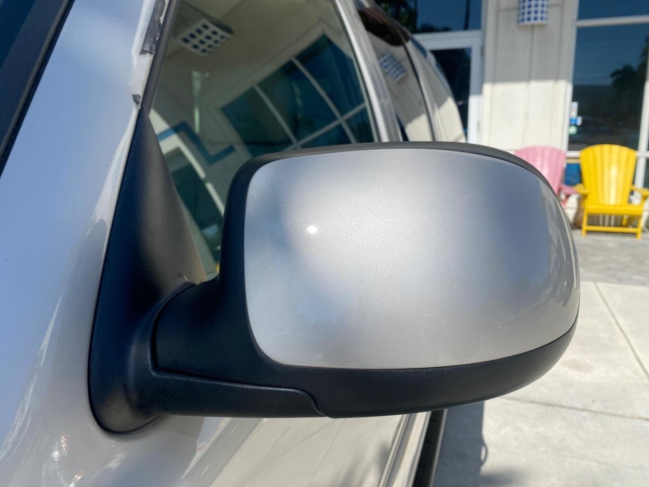 2004 GMC Yukon XL SLE 1 OWNER LEATHER SUNROOF Pompano Beach FL