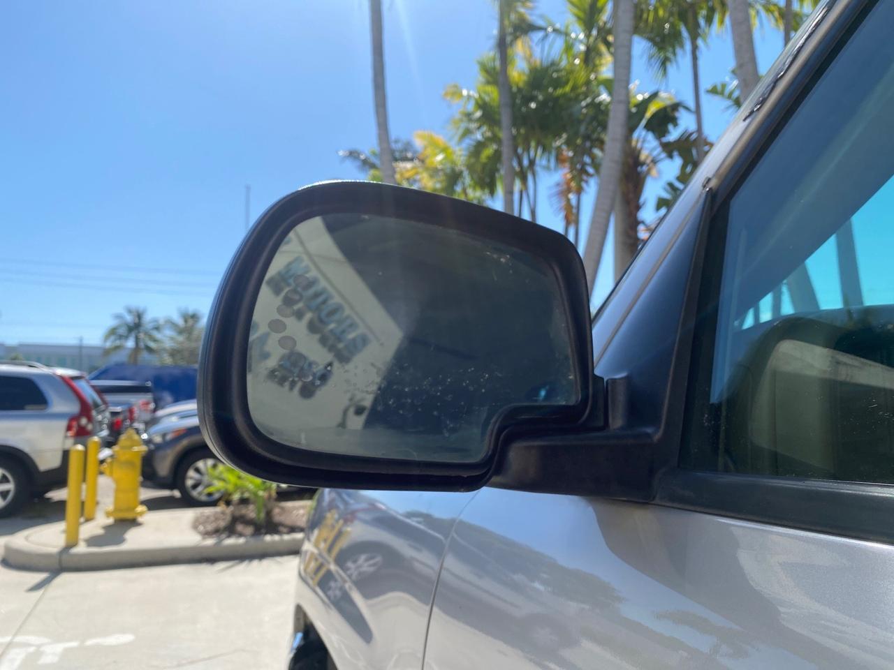 2004 GMC Yukon XL SLE 1 OWNER LEATHER SUNROOF Pompano Beach FL