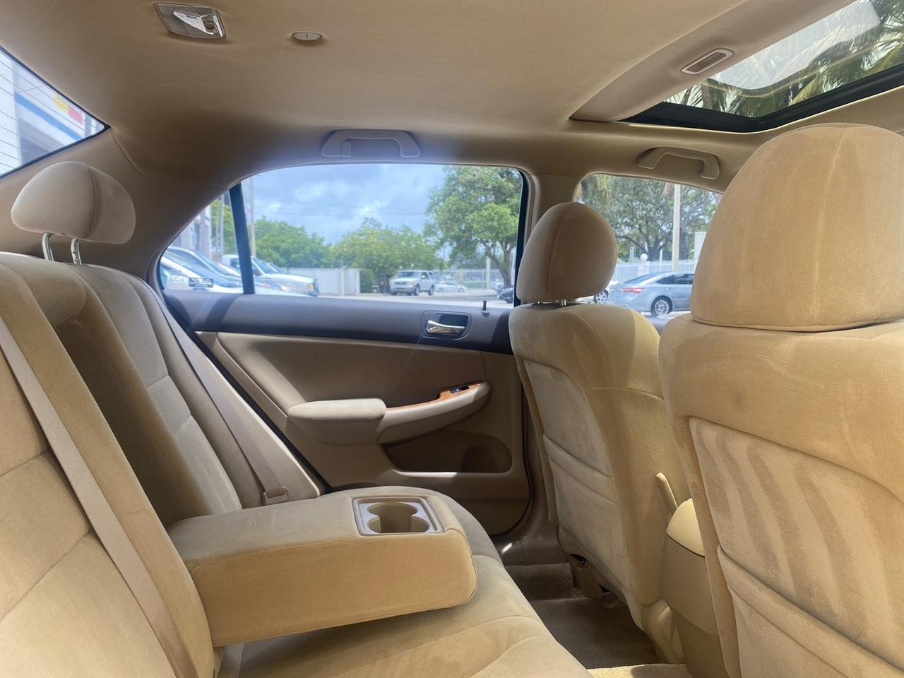 2004 Honda Accord Sdn EX 1 OWNER LOW MILES 63,652 Pompano Beach FL