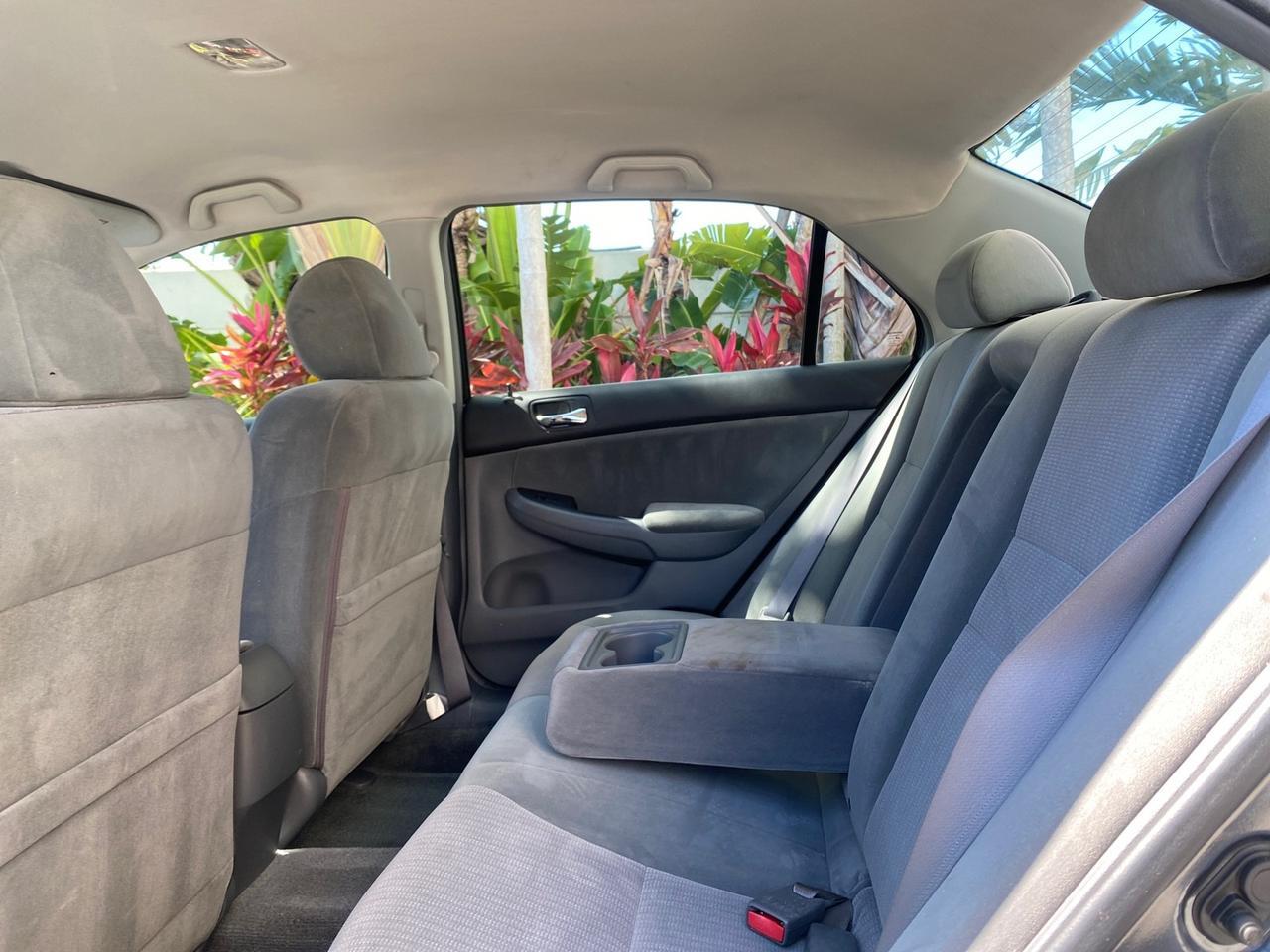 2004 Honda Accord Sdn LX LOW MILES 68,079 Pompano Beach FL