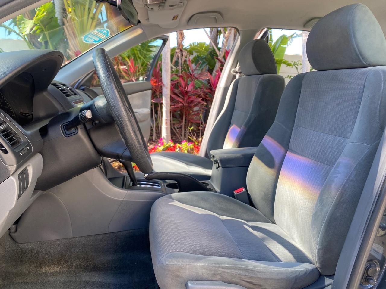 2004 Honda Accord Sdn LX LOW MILES 68,079 Pompano Beach FL