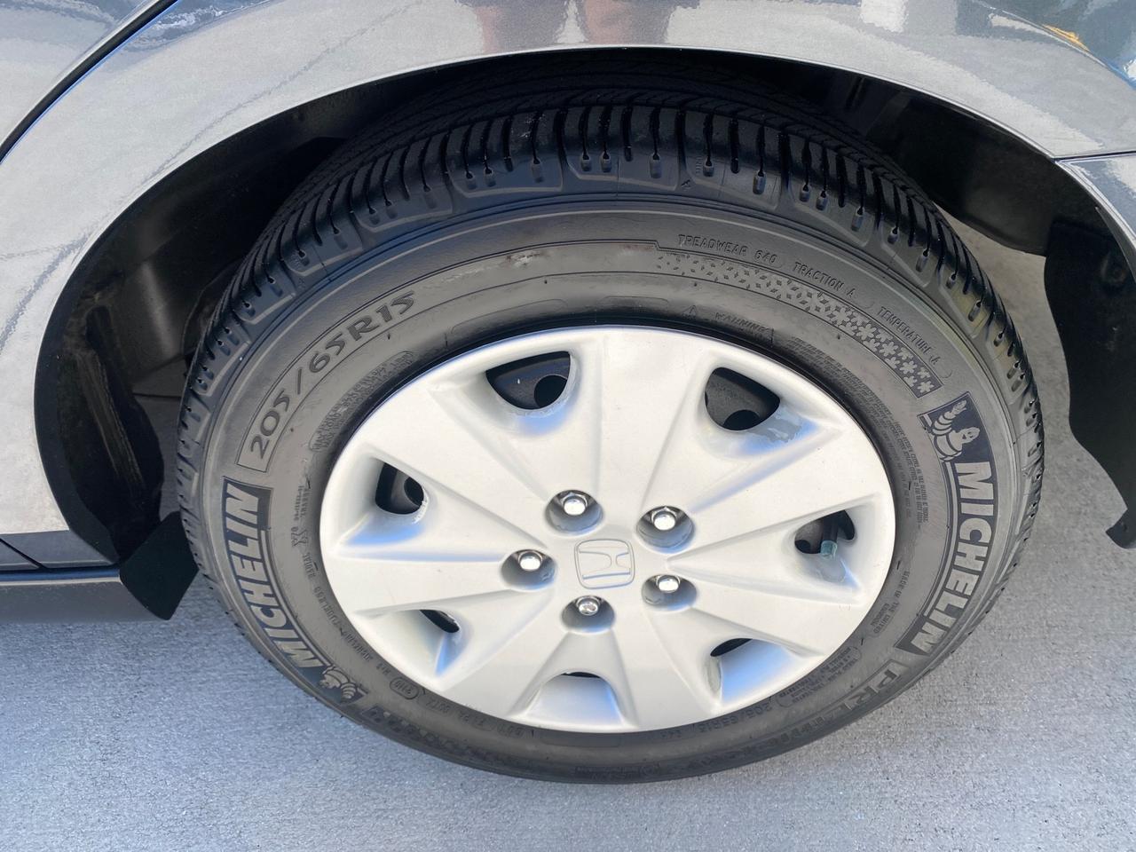 2004 Honda Accord Sdn LX LOW MILES 68,079 Pompano Beach FL