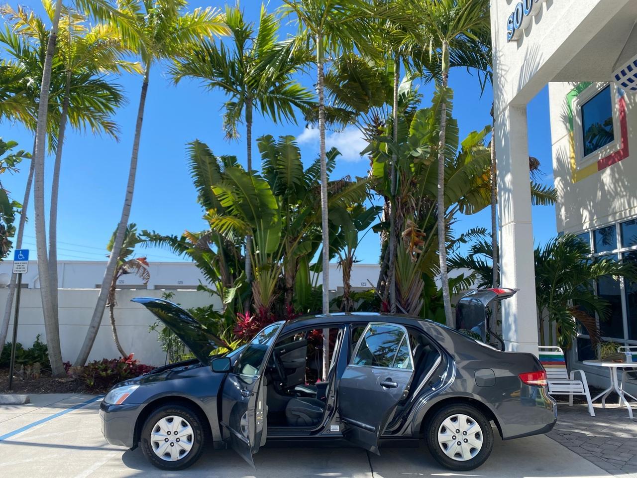 2004 Honda Accord Sdn LX LOW MILES 68,079 Pompano Beach FL