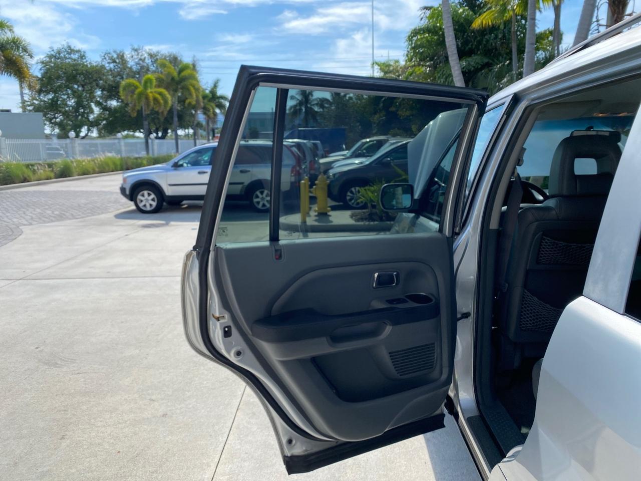 2004 Honda Pilot EX-L 4WD LOW MILES 64,262 Pompano Beach FL