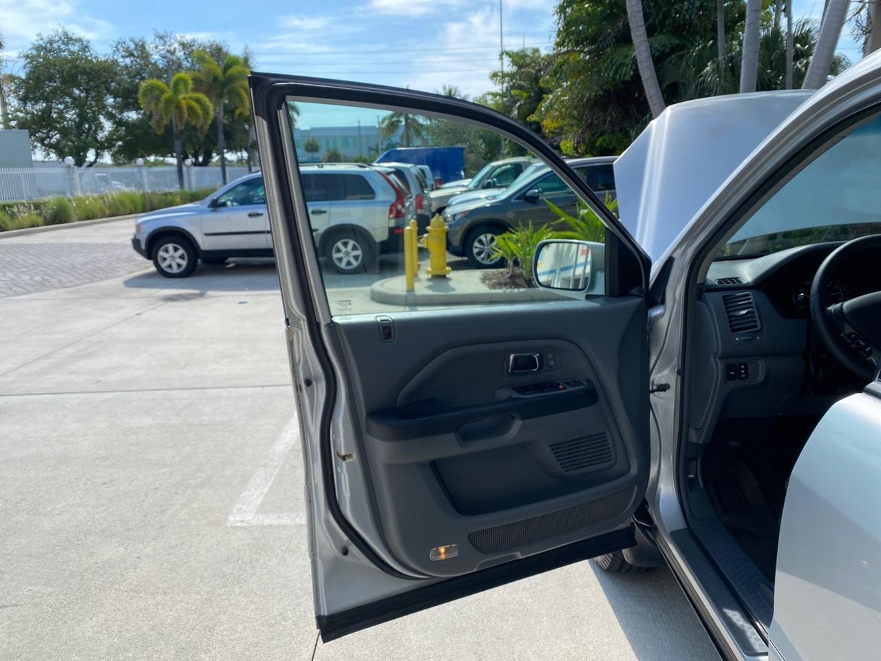 2004 Honda Pilot EX-L 4WD LOW MILES 64,262 Pompano Beach FL