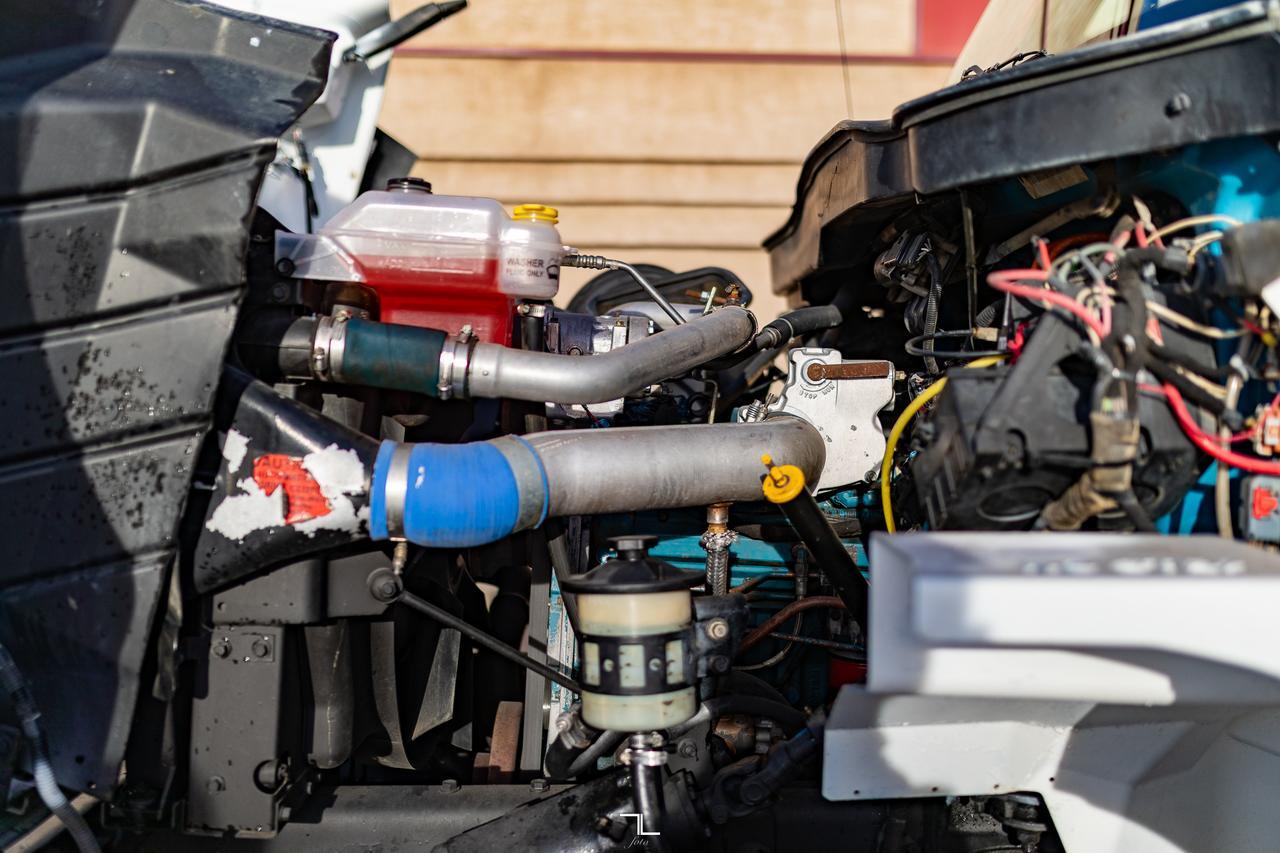 2004 International 7500 Dump Truck Day Cab Heavy Specs Tandem Axle Diesel Red Deer AB